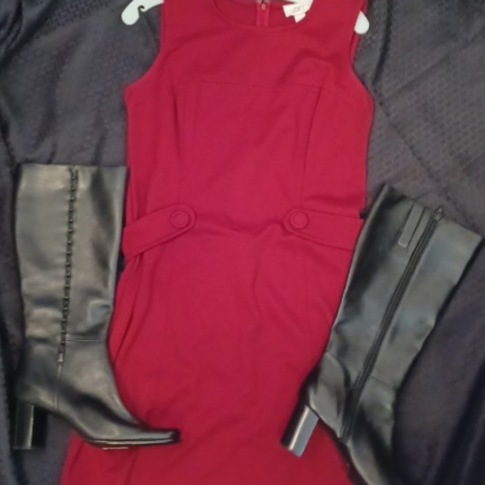 Red midi jumper by Ann Taylor Loft size 10